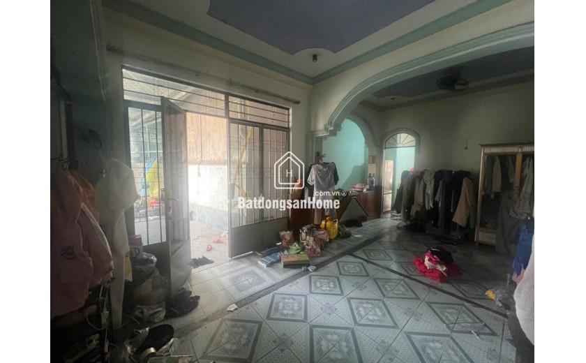 Căn Nhà mặt tiền đường 2/4 vừa ở Vừa kinh doanh gần Chợ Vĩnh Hải